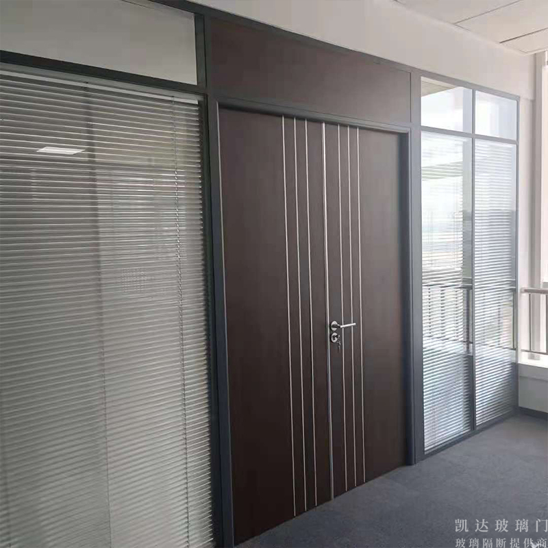 濟南玻璃隔斷為何受歡迎？