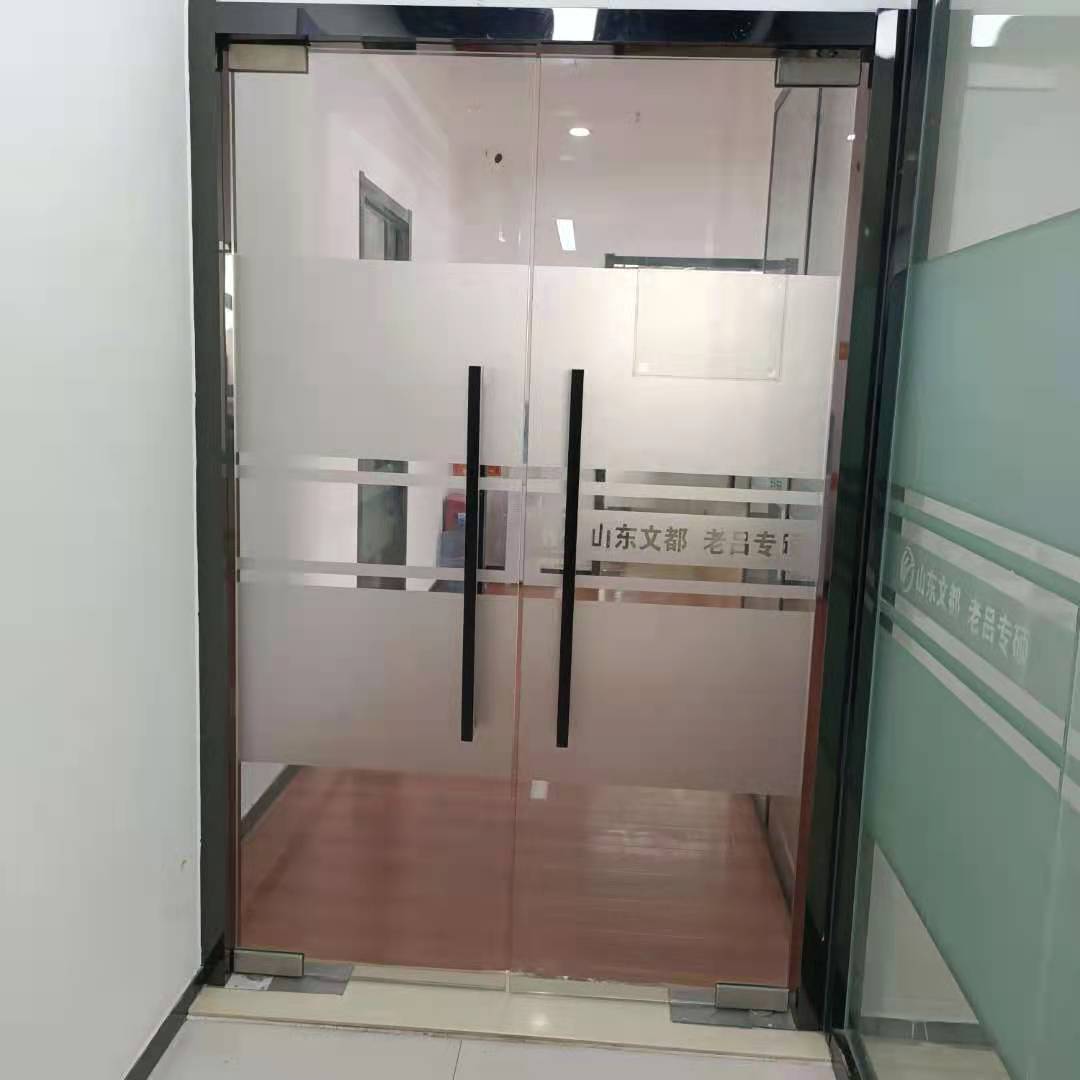 如何維護維修玻璃門更合適?